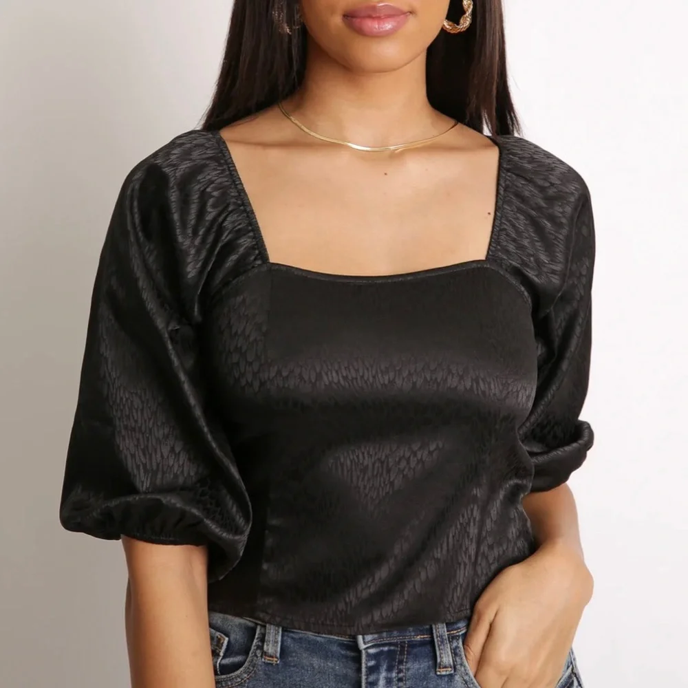 Saltwater Luxe Tenley Top - Picture 3 of 10